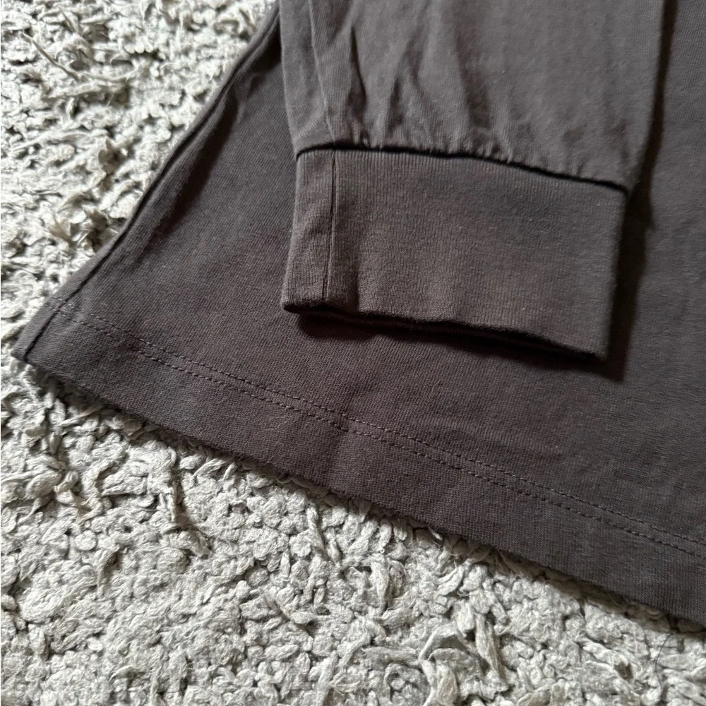 Fear of God Essentials - Mock Neck Long Sleeve 1977 ‘Iron’ - Picture 7 of 7